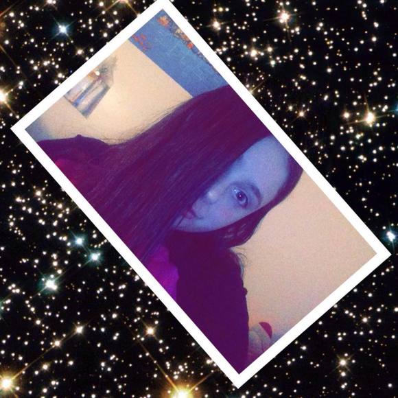 Meet your Posher, Allison - Picture 1 of 1